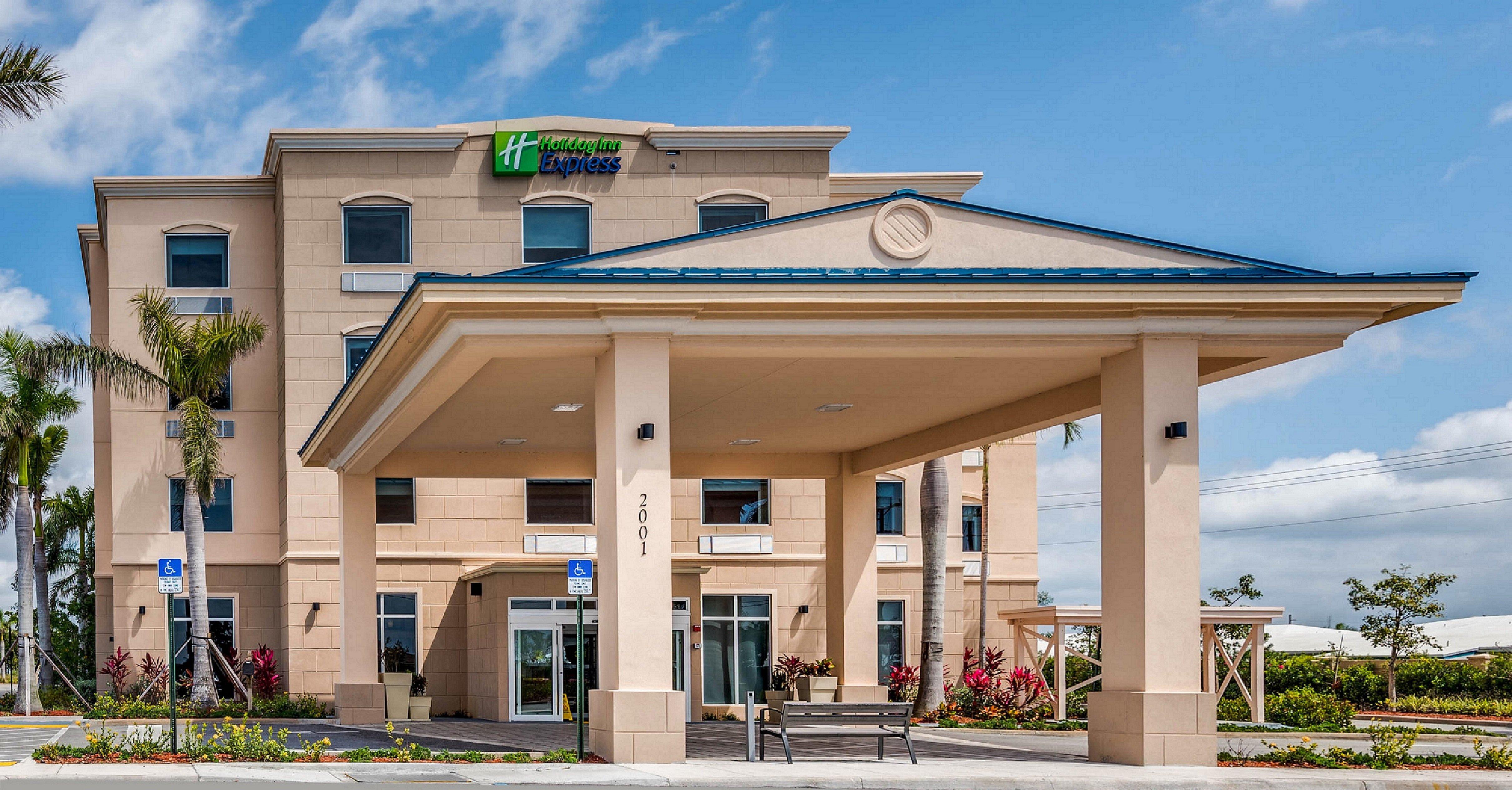 Holiday Inn Express & Suites Boynton Beach West By Ihg מראה חיצוני תמונה