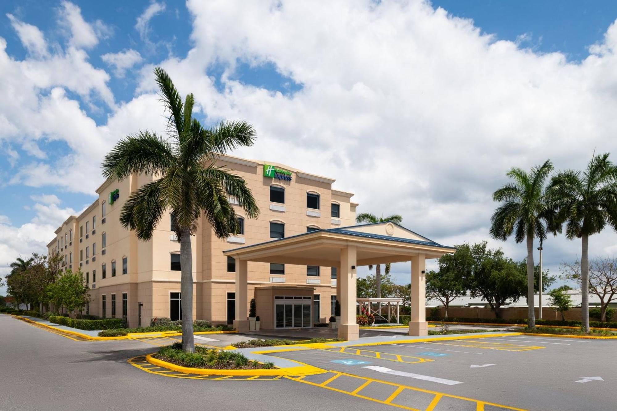 Holiday Inn Express & Suites Boynton Beach West By Ihg מראה חיצוני תמונה