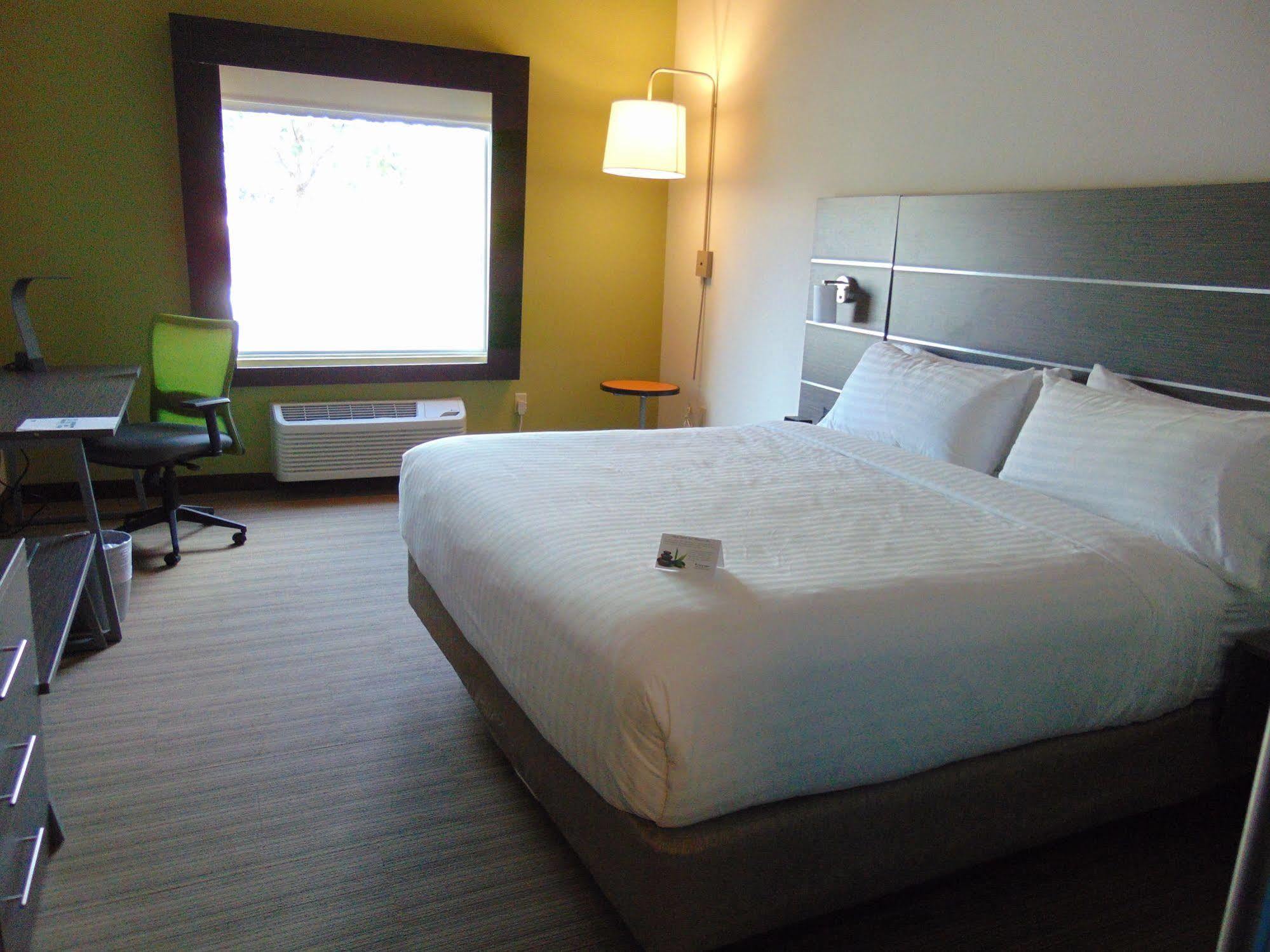 Holiday Inn Express & Suites Boynton Beach West By Ihg מראה חיצוני תמונה